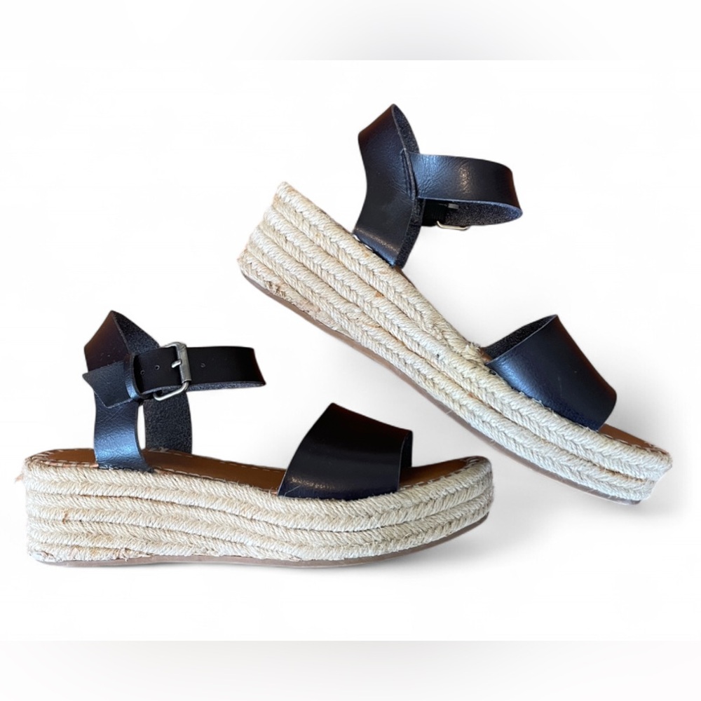 Universal Thread Black Espadrille Sandals‎